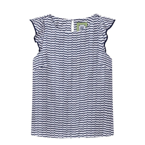 THE SKYE TOP
Elizabeth McKay - Picture 2 of 10